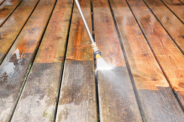Pressure Washing Brick in Greilickville, MI